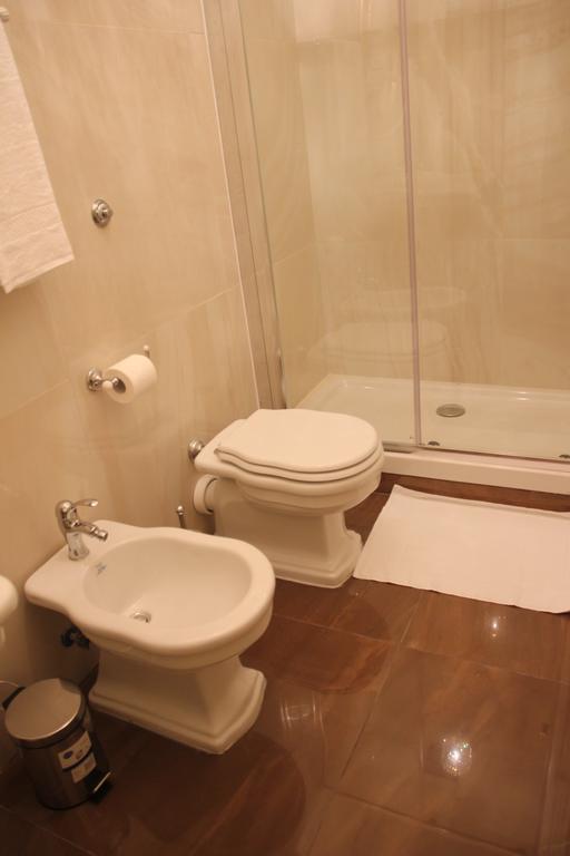 Guest House Maria Francesca Naples Extérieur photo