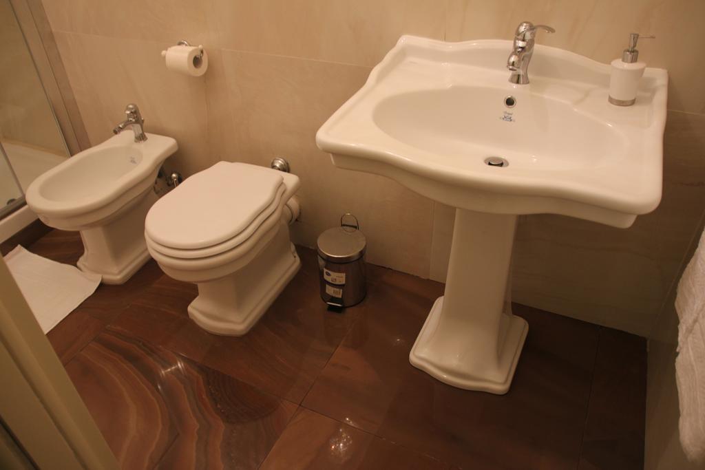 Guest House Maria Francesca Naples Extérieur photo
